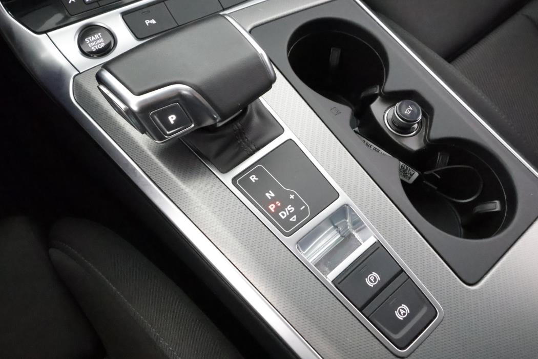 AUDI A6 2023