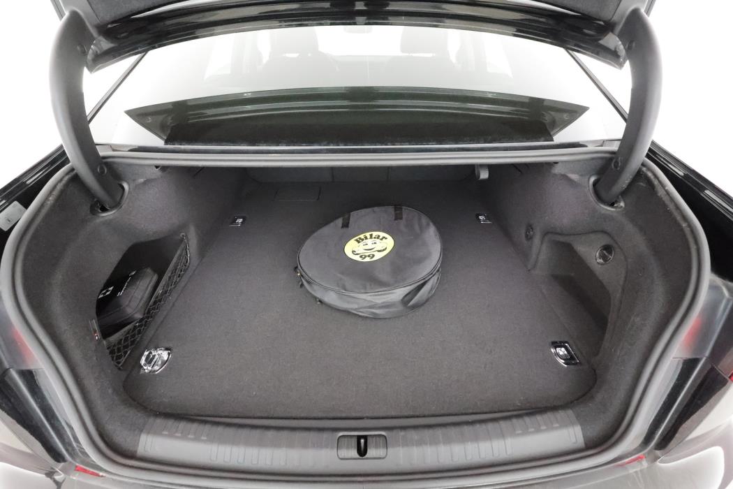 AUDI A6 2023