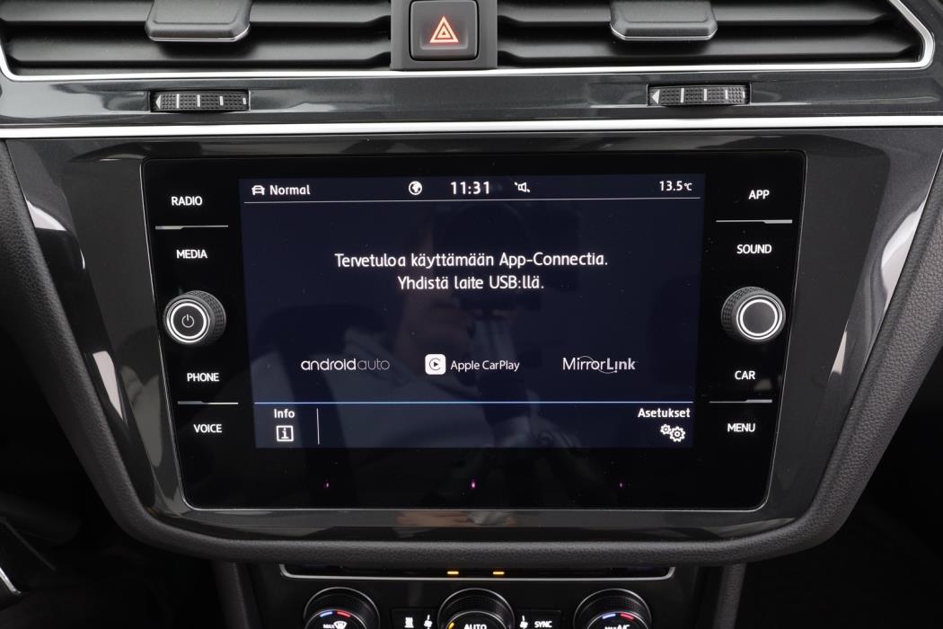 VOLKSWAGEN TIGUAN 2020
