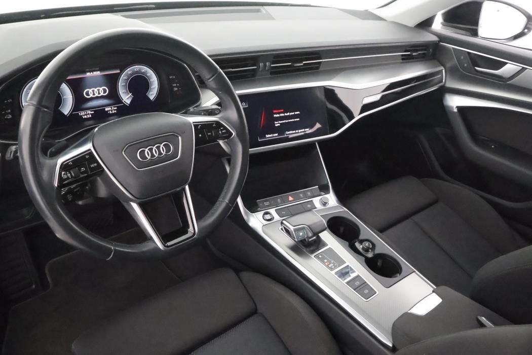 AUDI A6 2022