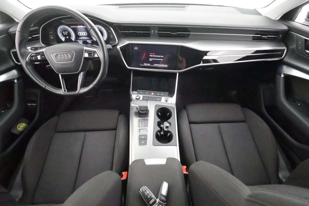 AUDI A6 2022