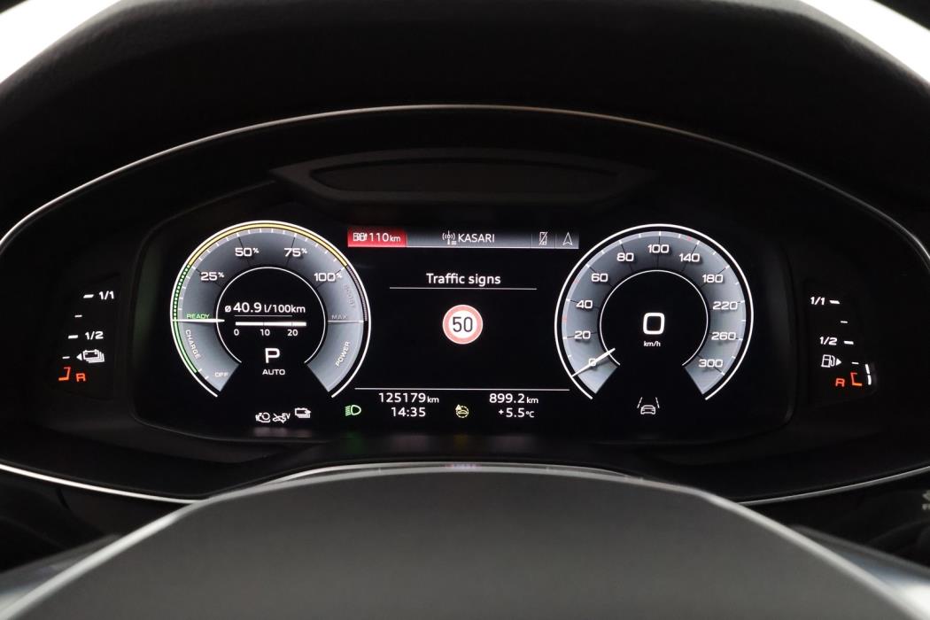 AUDI A6 2022