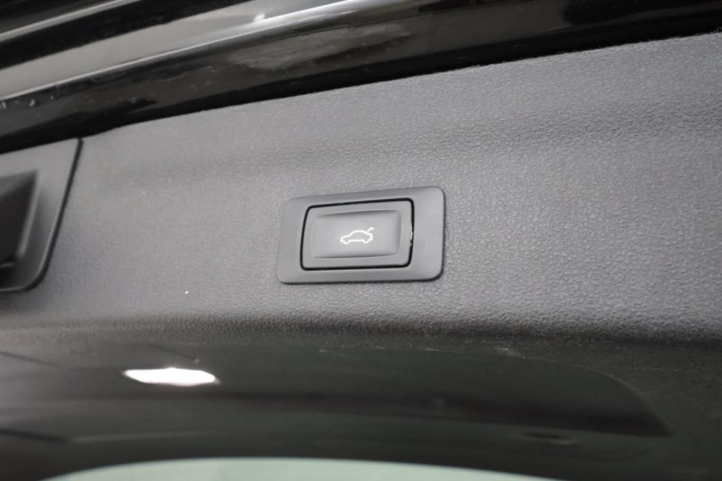 AUDI A6 2022
