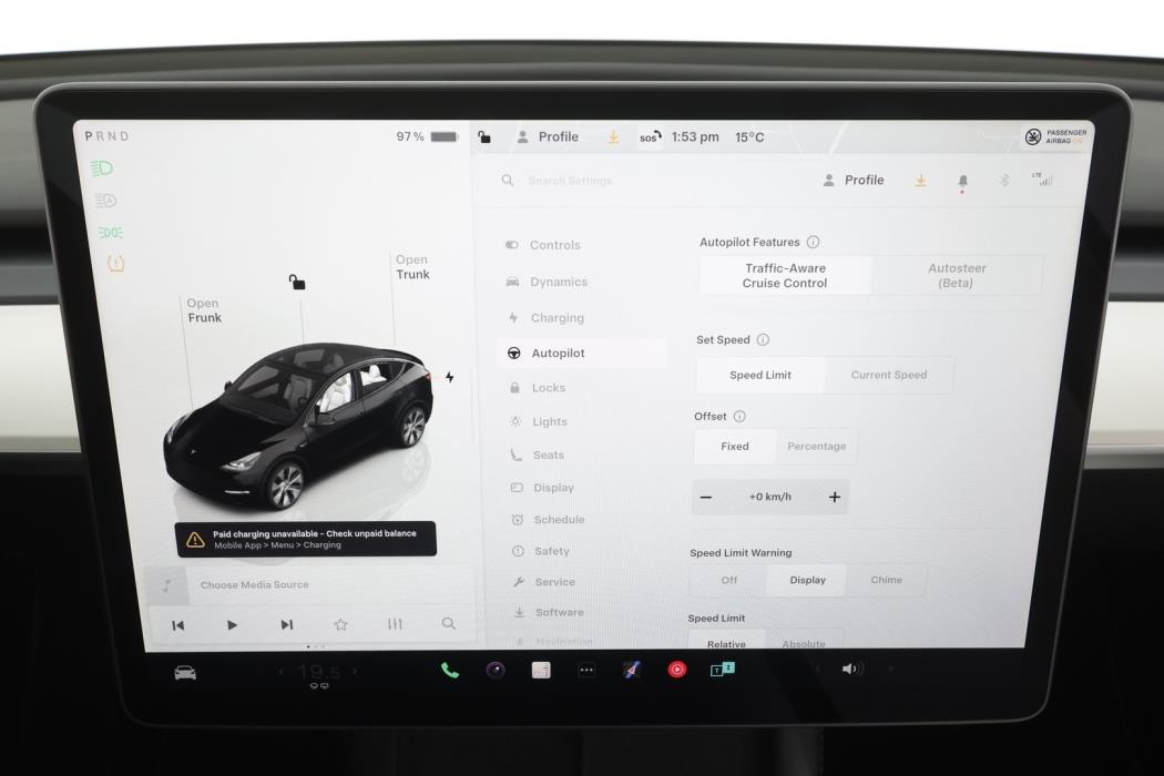 TESLA MODEL Y 2023