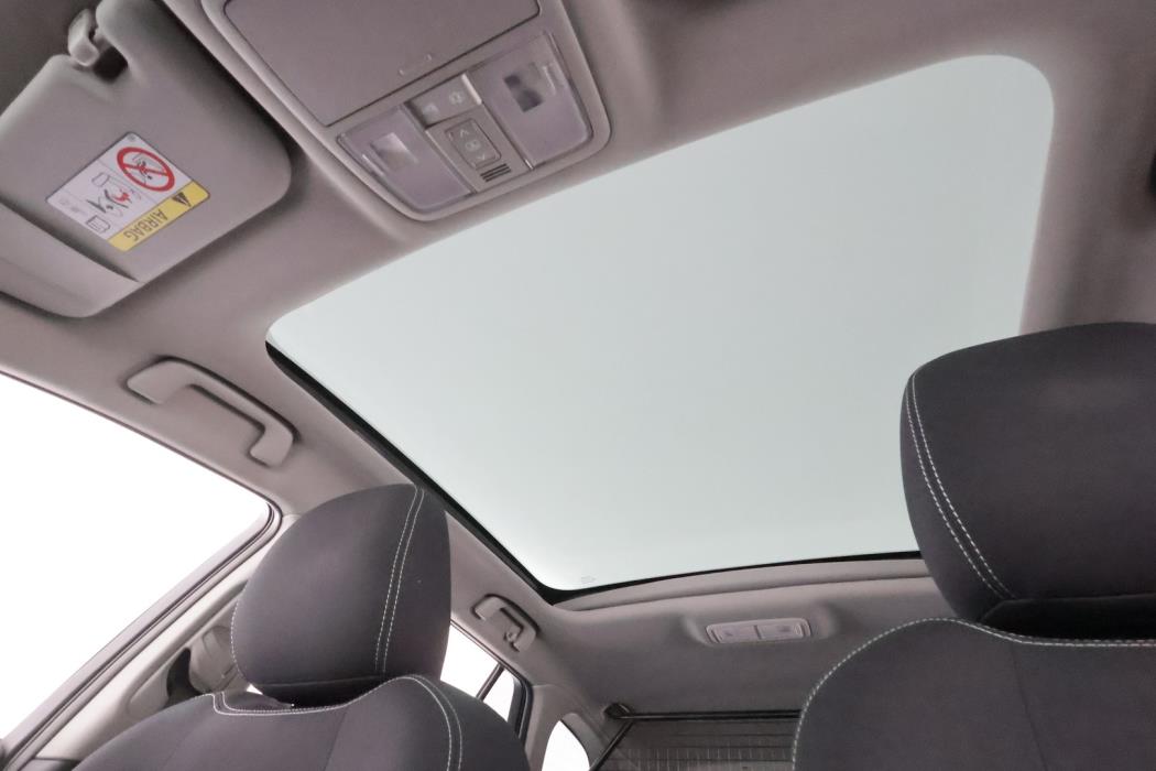 TOYOTA AVENSIS 2016