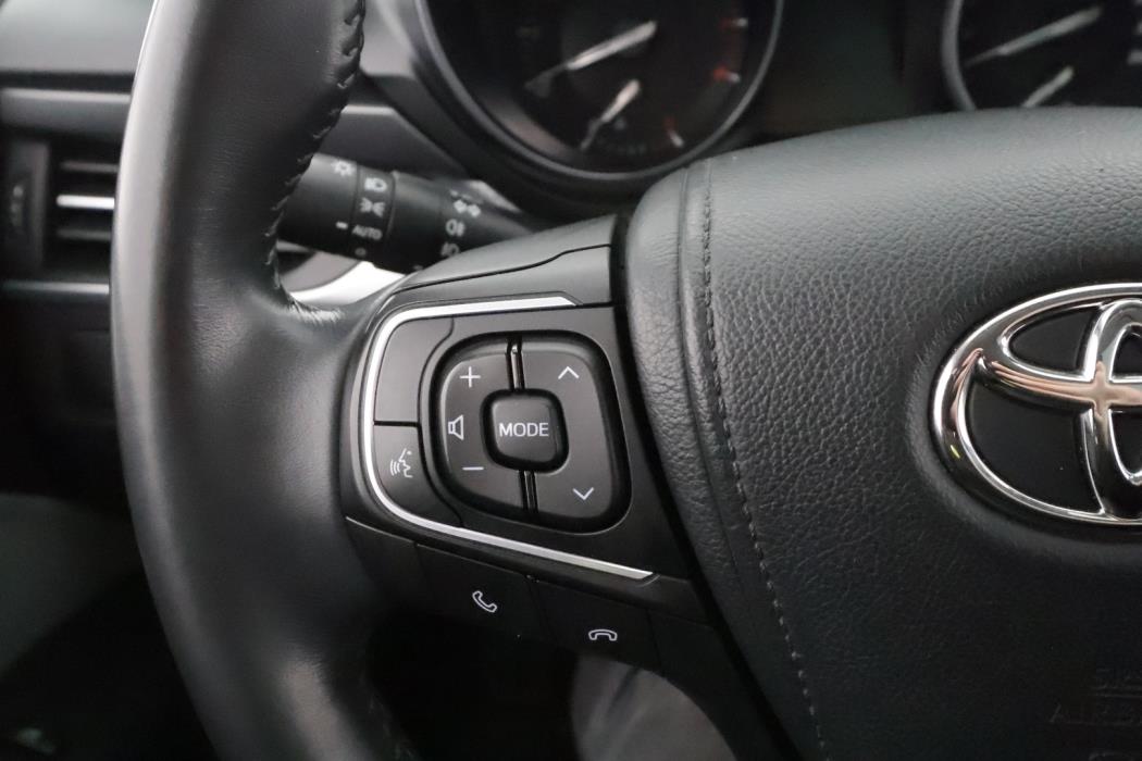 TOYOTA AVENSIS 2016
