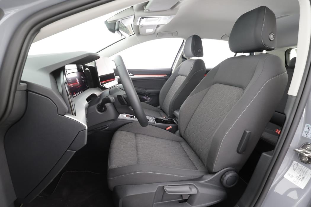 VOLKSWAGEN GOLF 2025