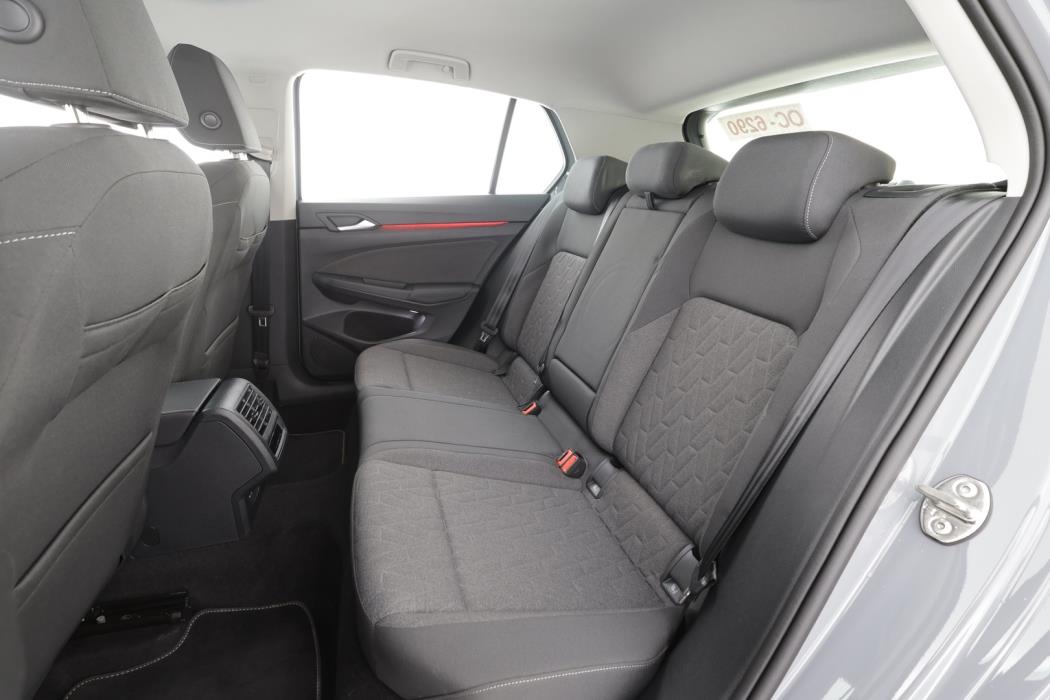 VOLKSWAGEN GOLF 2025