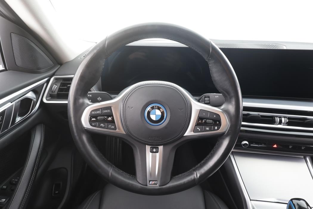 BMW I4 2023