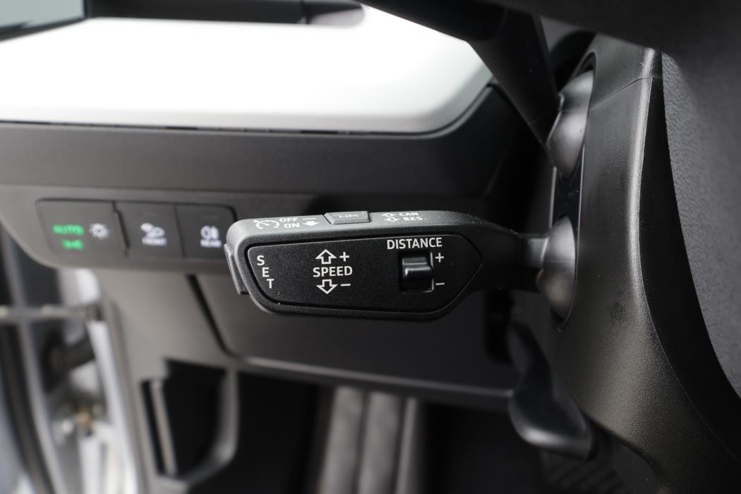 AUDI Q4 E-TRON 2023