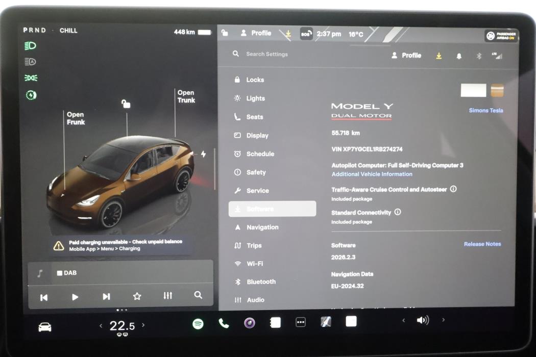 TESLA Model Y 2024