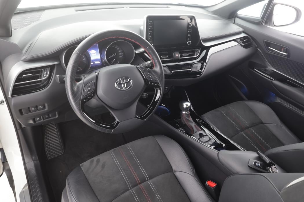 TOYOTA C-HR 2022