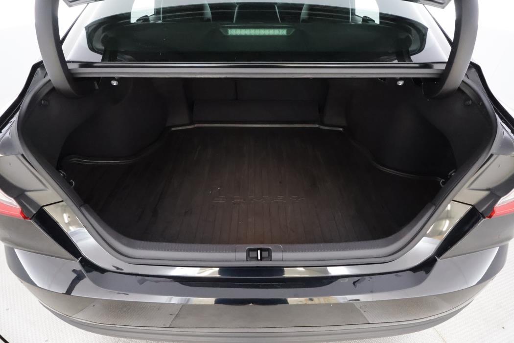 TOYOTA CAMRY 2025