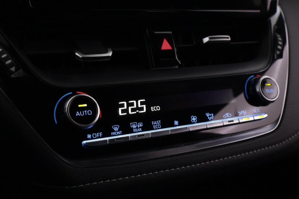 TOYOTA COROLLA 2022