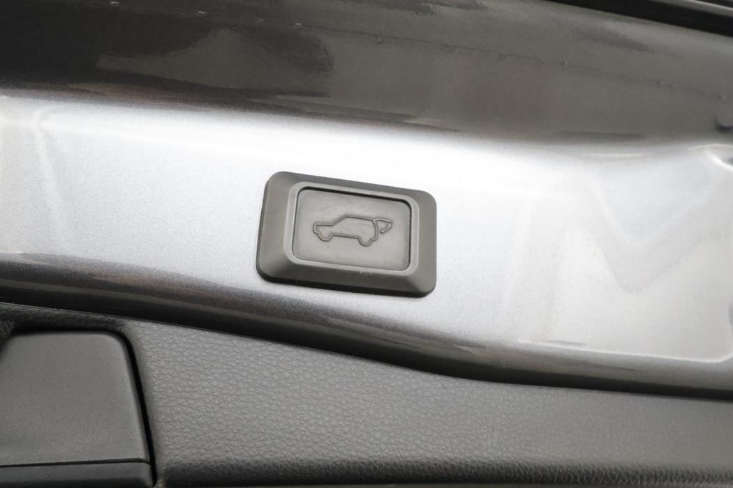 TOYOTA RAV4 2020