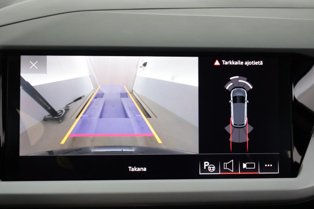 AUDI Q4 E-TRON 2023