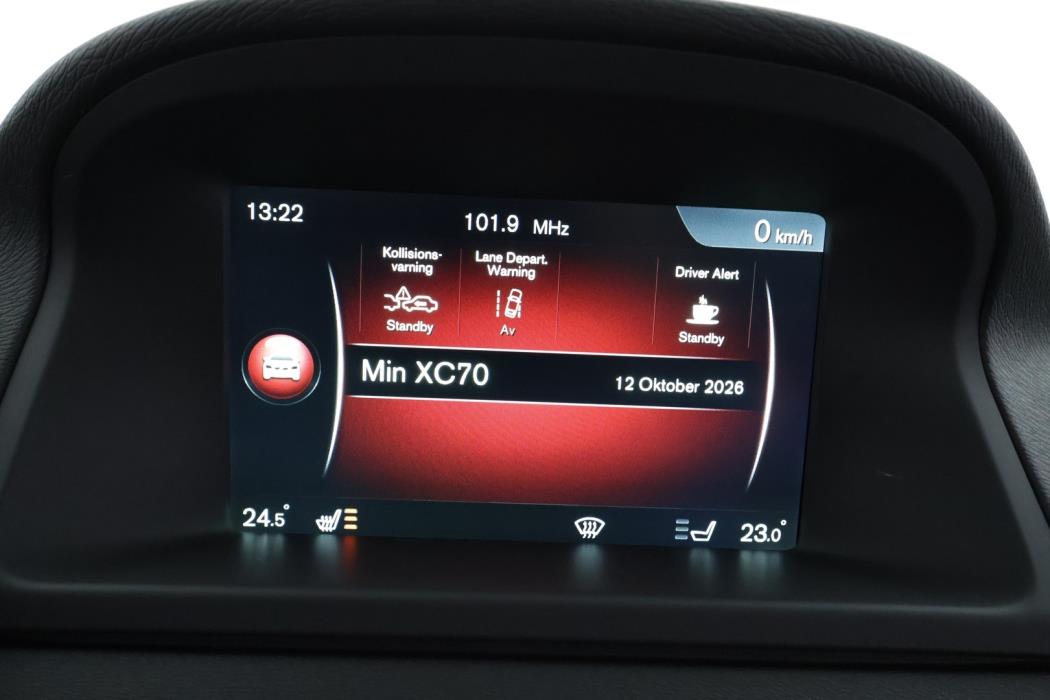 VOLVO XC70 2015