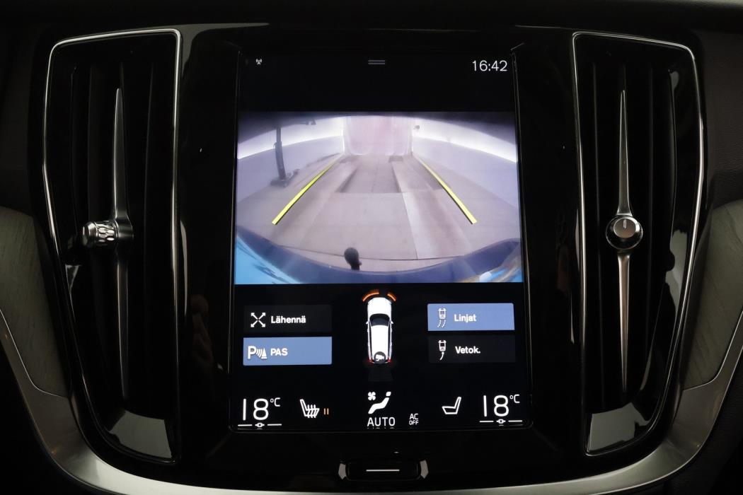 VOLVO V60 2019