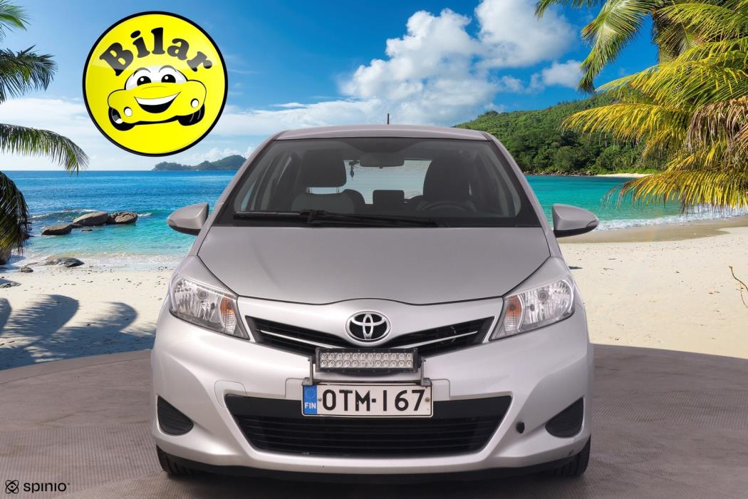 TOYOTA Yaris 2012