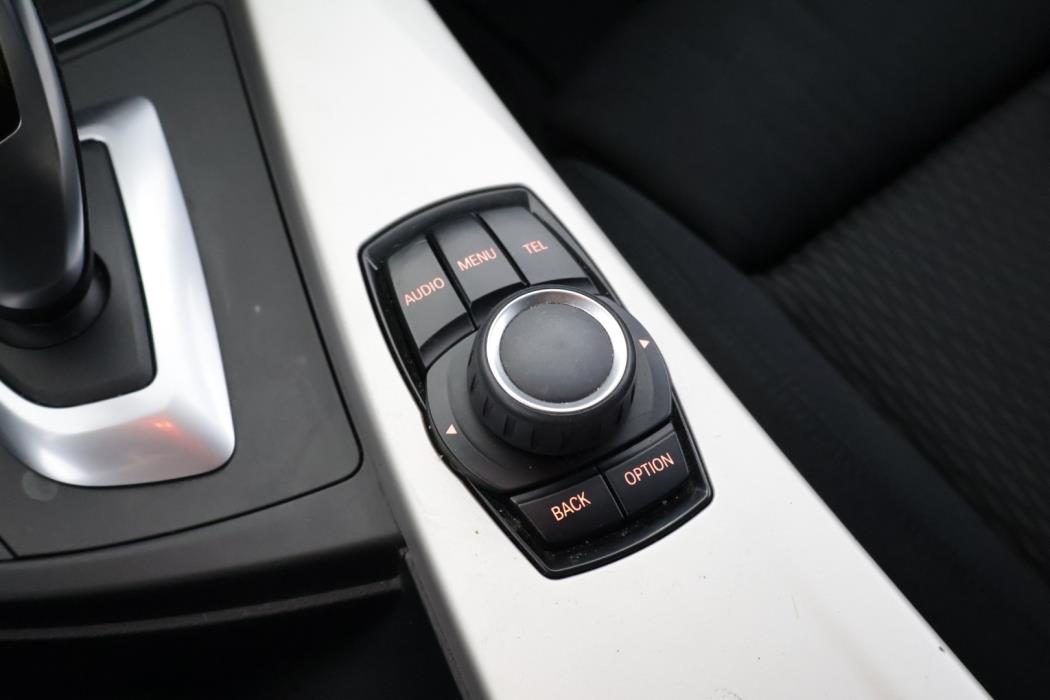 BMW 320 2013
