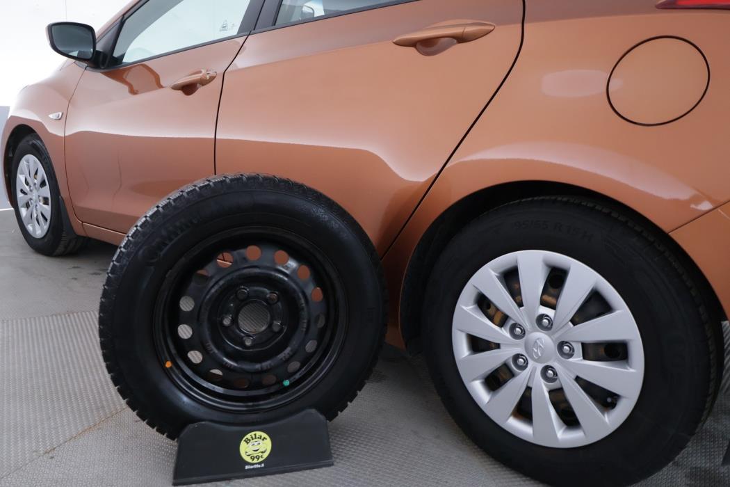 HYUNDAI i30 5d 2016