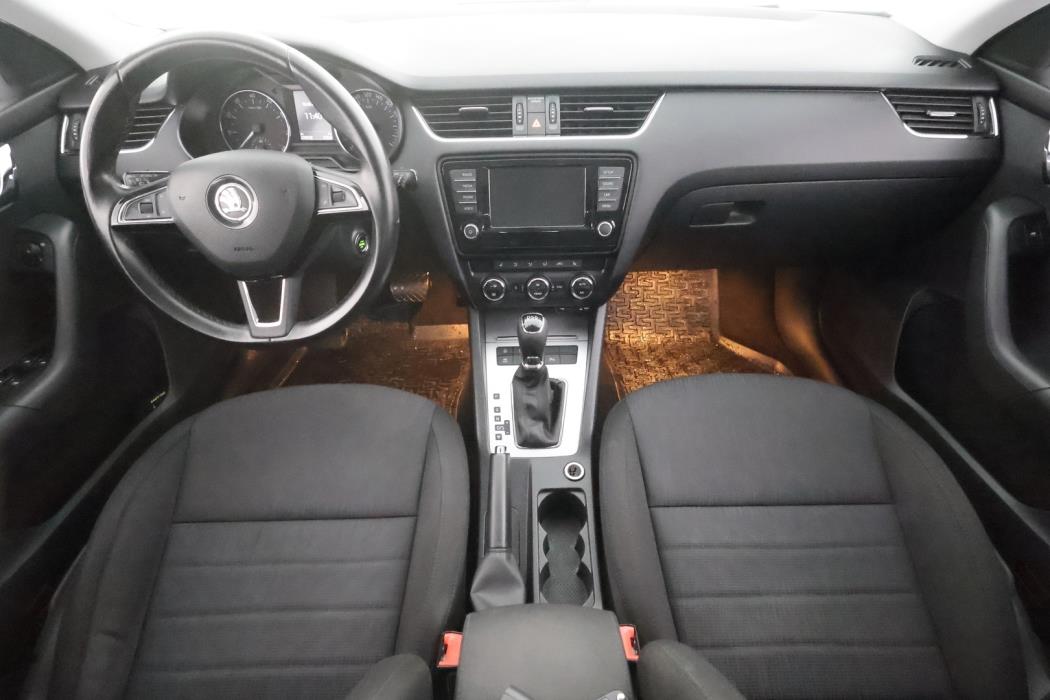 SKODA Octavia 2016