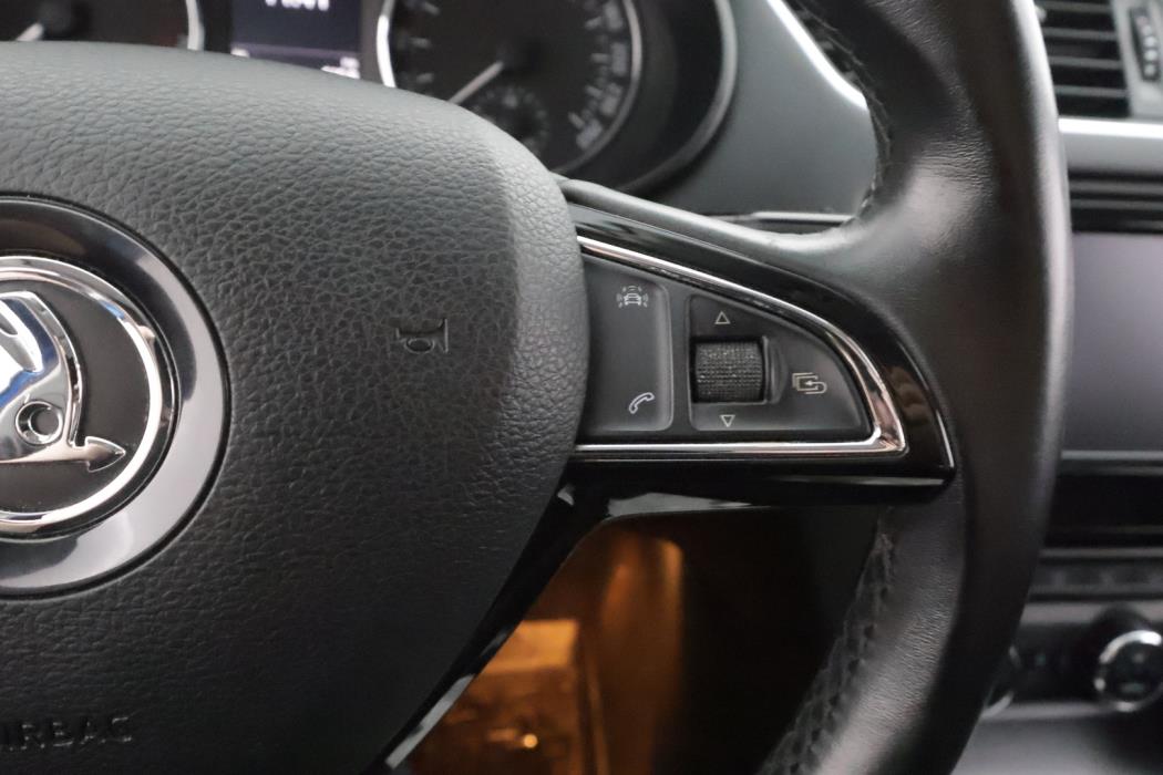 SKODA Octavia 2016