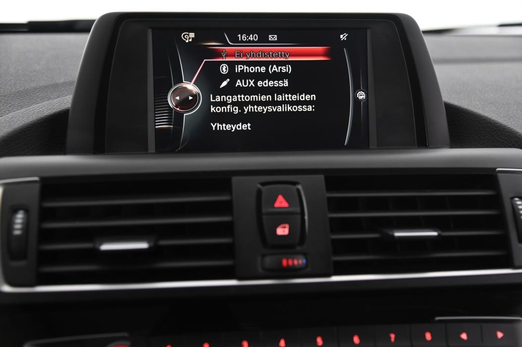 BMW 218 2017