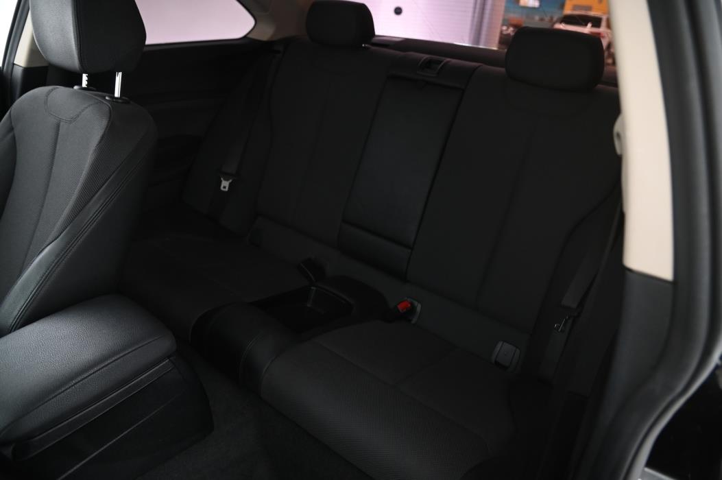 BMW 218 2017