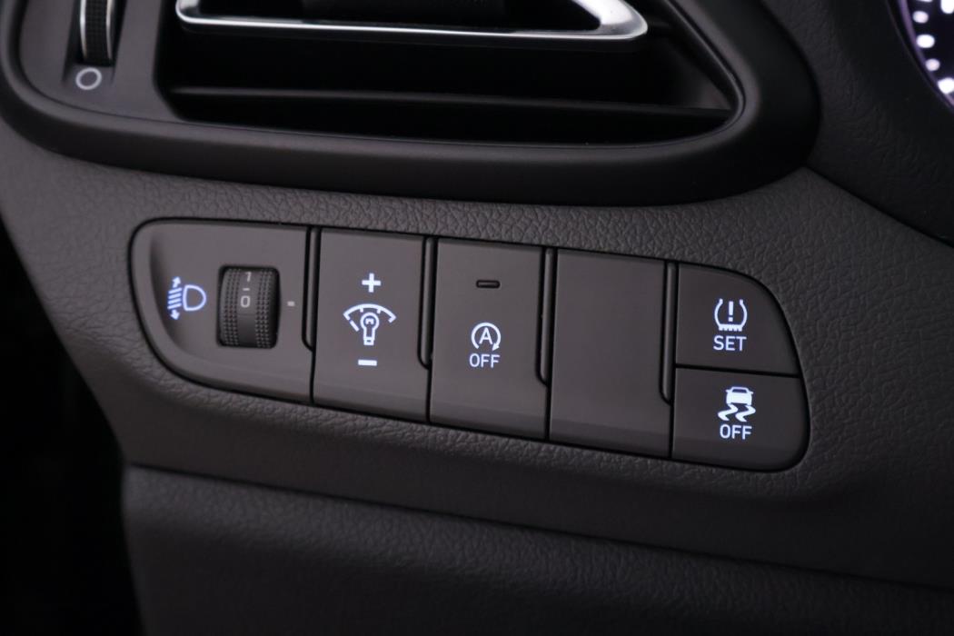 HYUNDAI i30 Wagon 2021