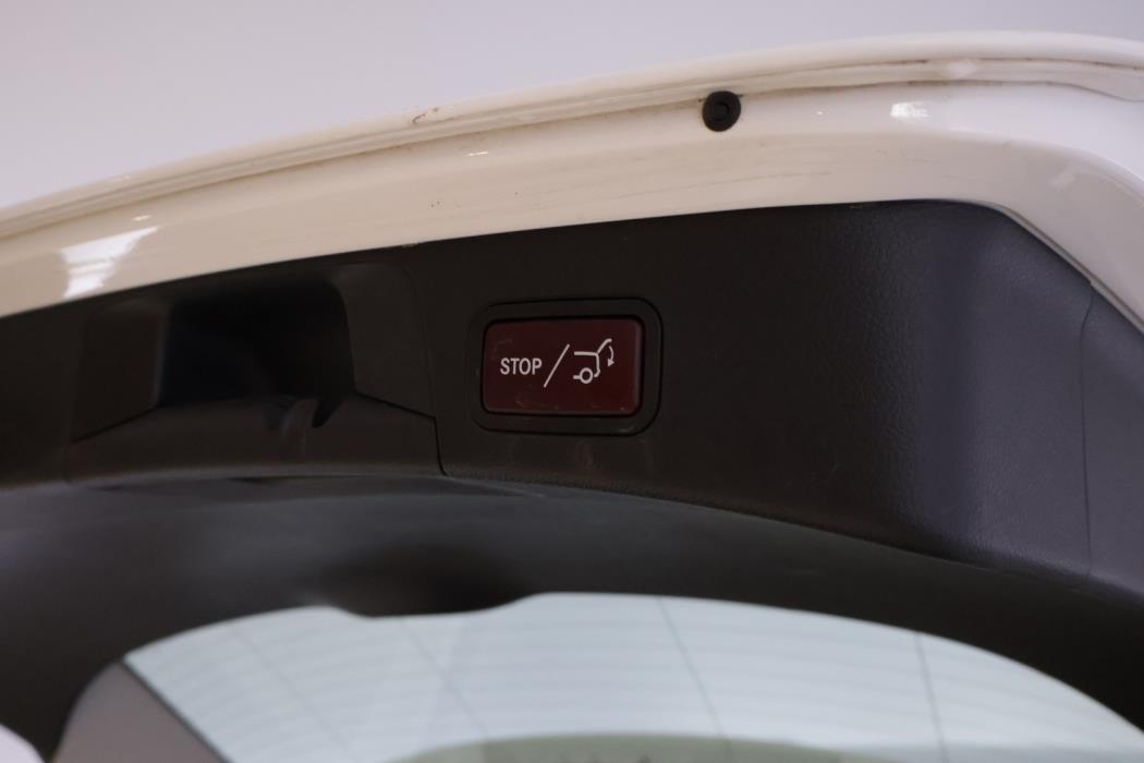 MERCEDES-BENZ C 2019