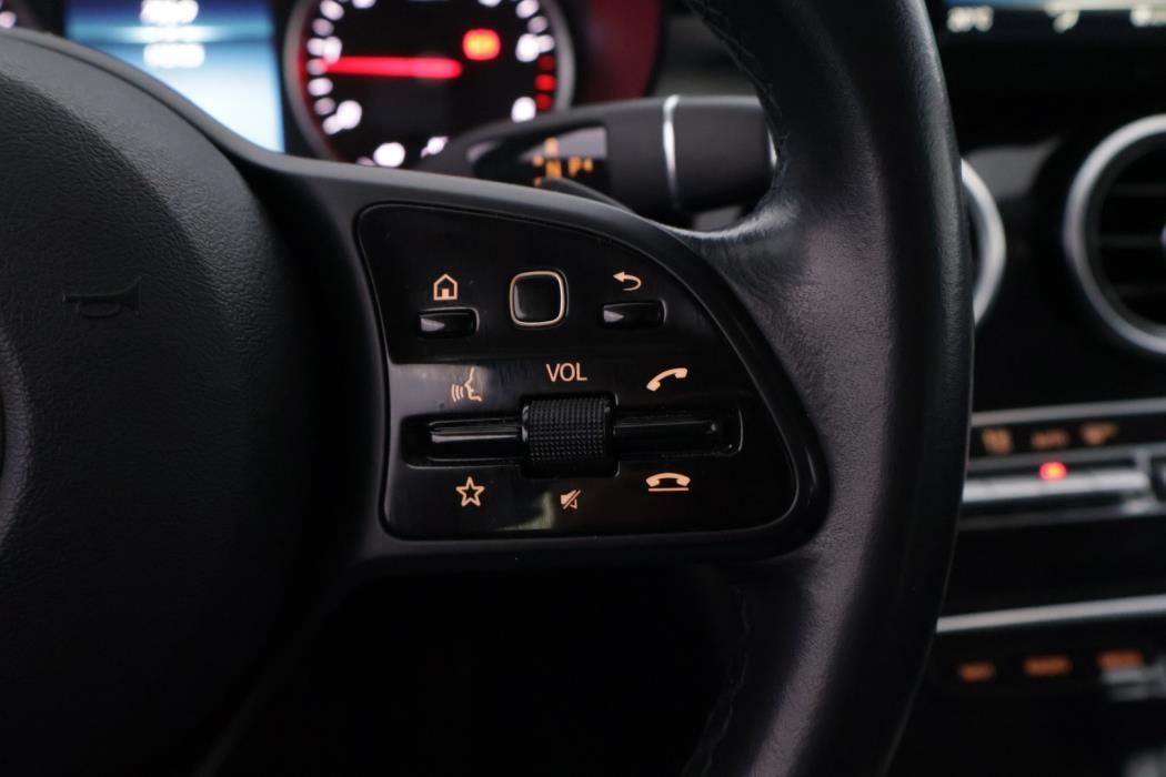 MERCEDES-BENZ C 2019