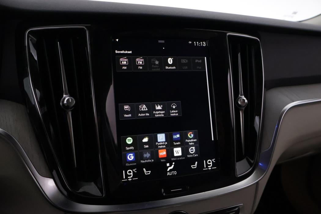 VOLVO V60 2019