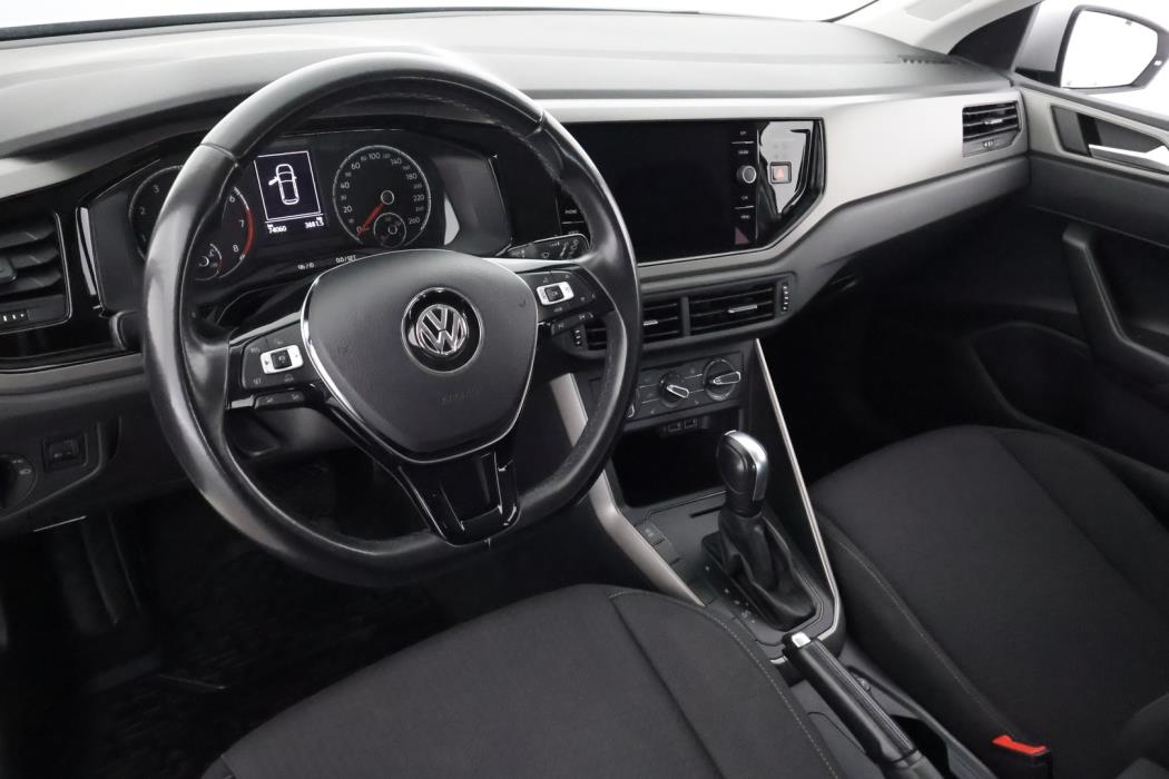 VOLKSWAGEN Polo 2020