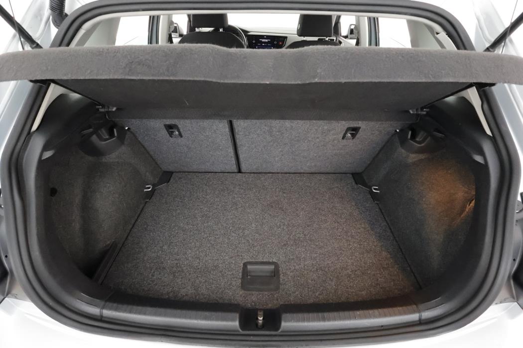 VOLKSWAGEN Polo 2020