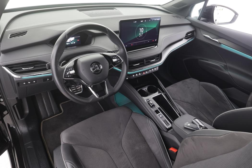 SKODA Enyaq 2023