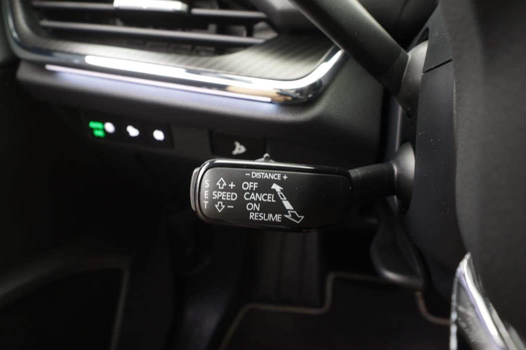 SKODA Enyaq 2023
