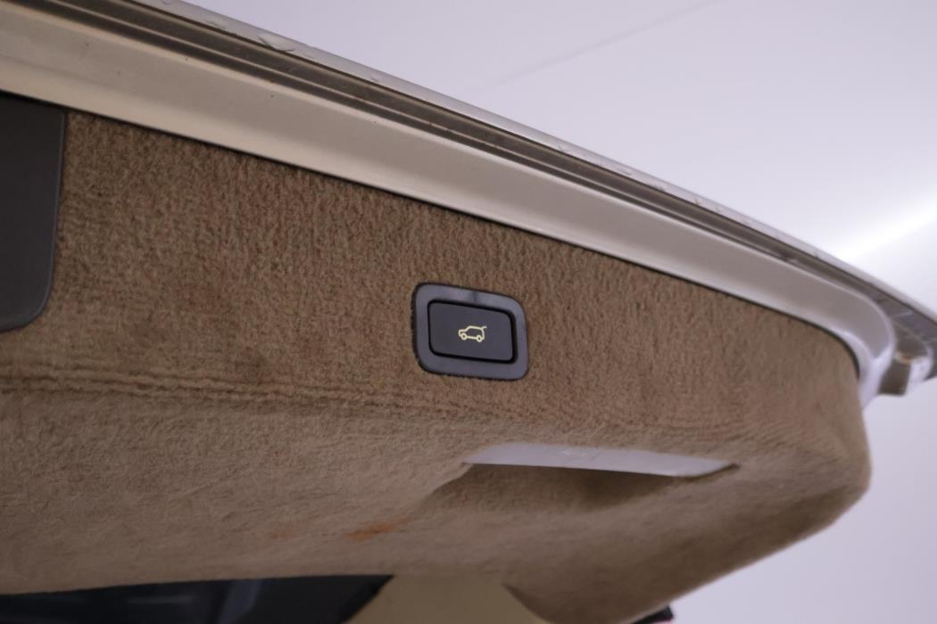 VOLVO V70 2008