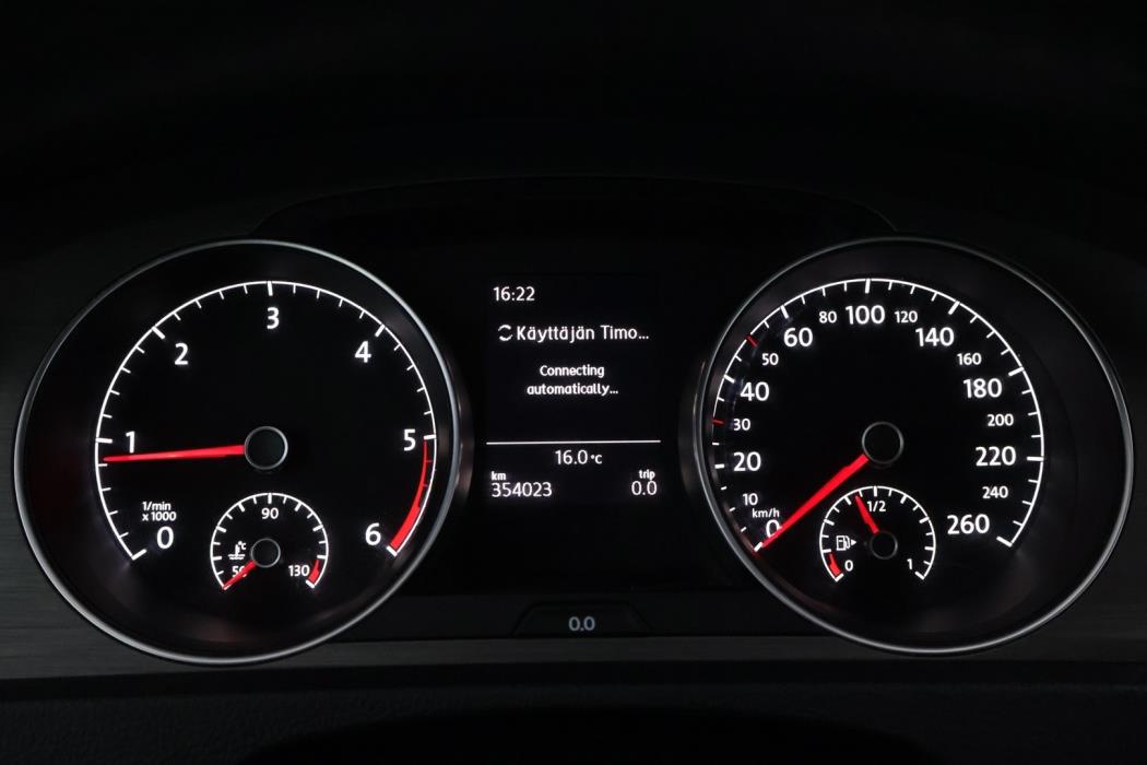 VOLKSWAGEN Golf 2014