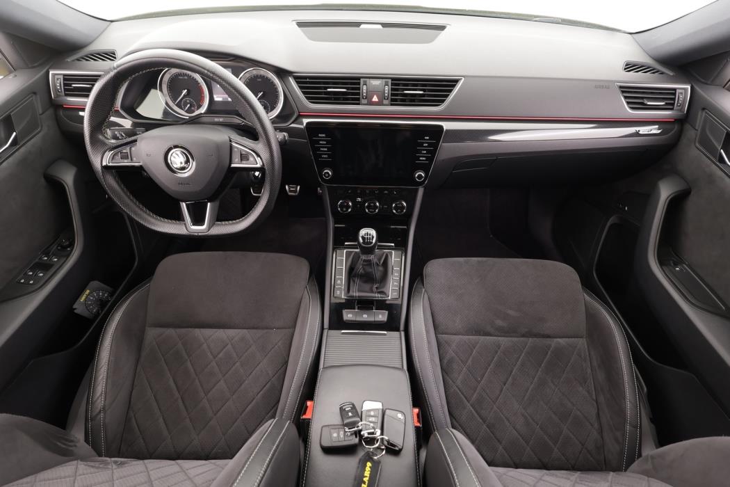 SKODA Superb 2018