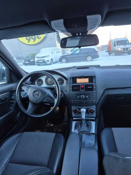 MERCEDES-BENZ C 2008