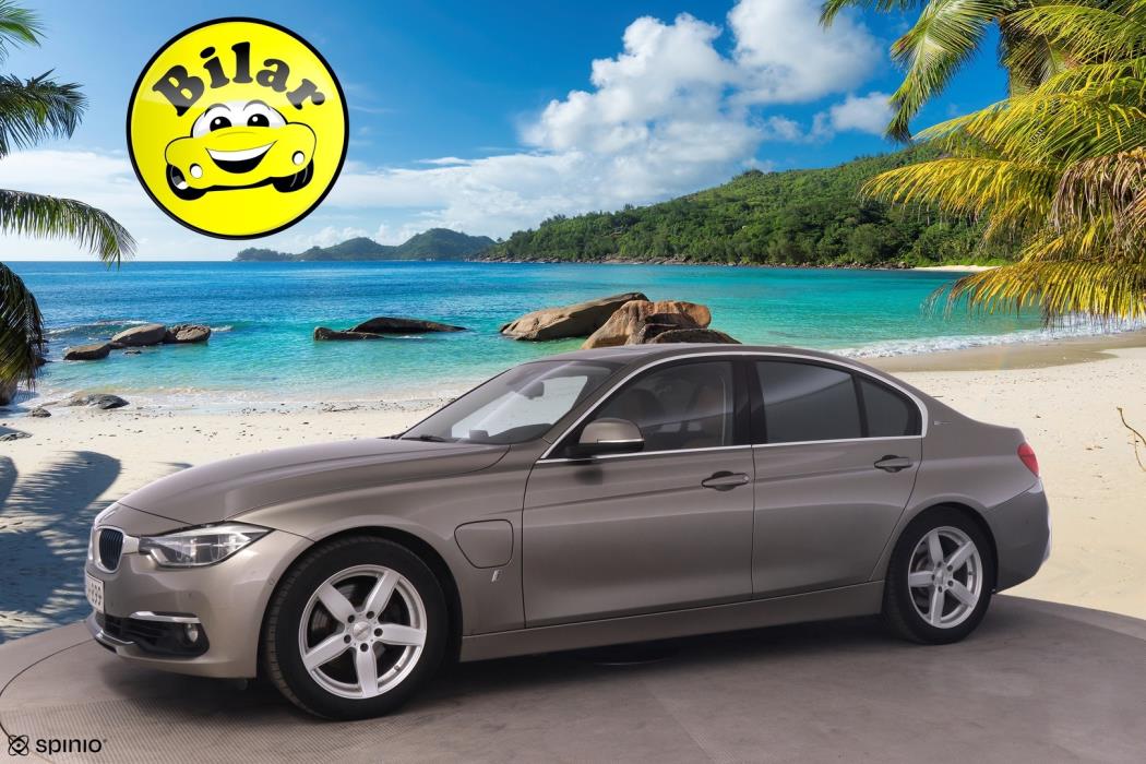 BMW 330 2016