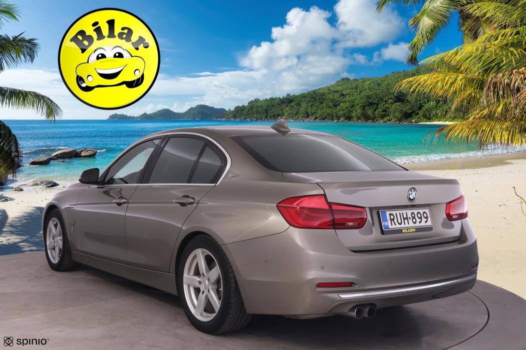 BMW 330 2016
