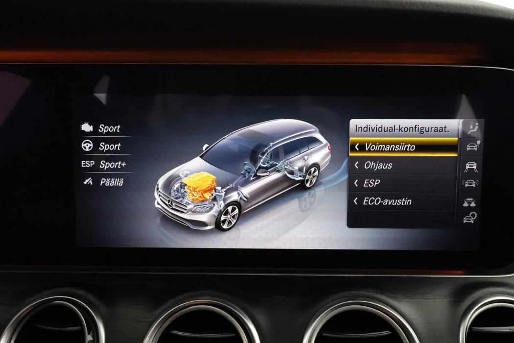 MERCEDES-BENZ E 2020