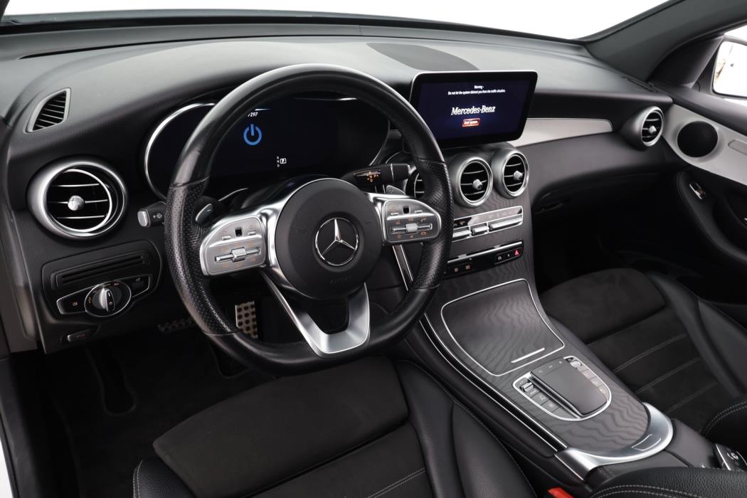 MERCEDES-BENZ GLC 2021