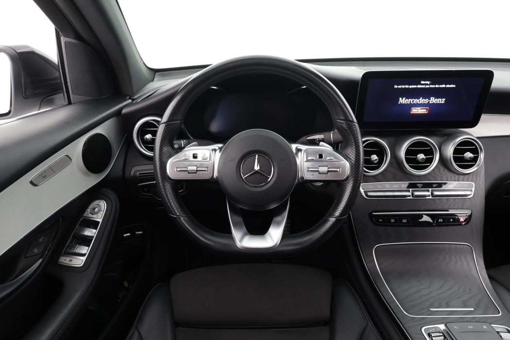 MERCEDES-BENZ GLC 2021