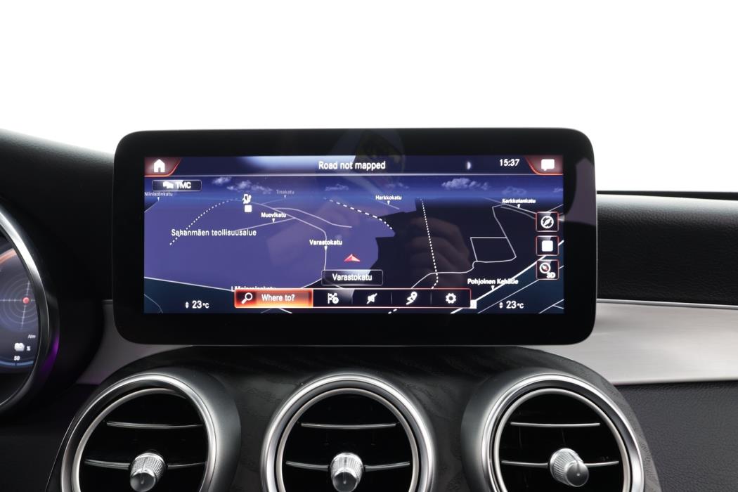 MERCEDES-BENZ GLC 2021