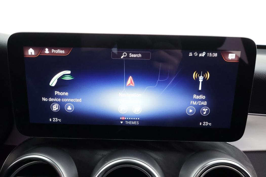 MERCEDES-BENZ GLC 2021