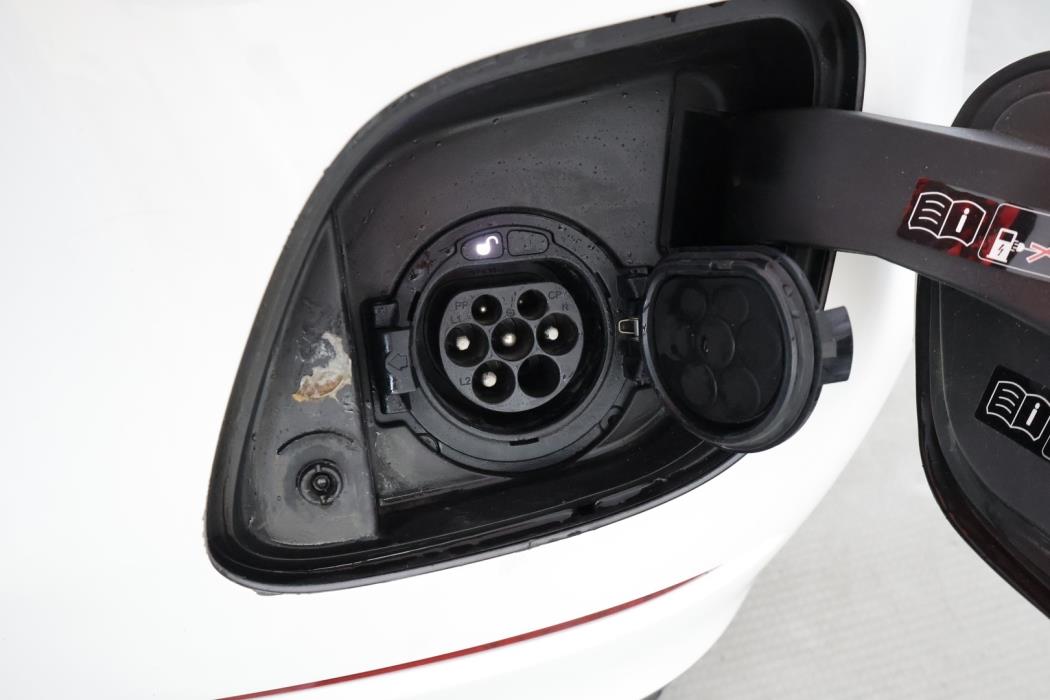 MERCEDES-BENZ GLC 2021