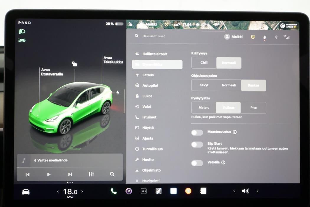 TESLA Model Y 2023